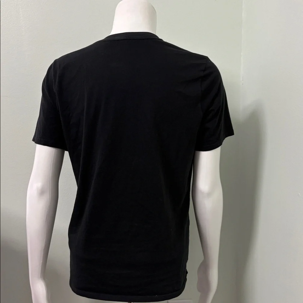 Lululemon black tee medium